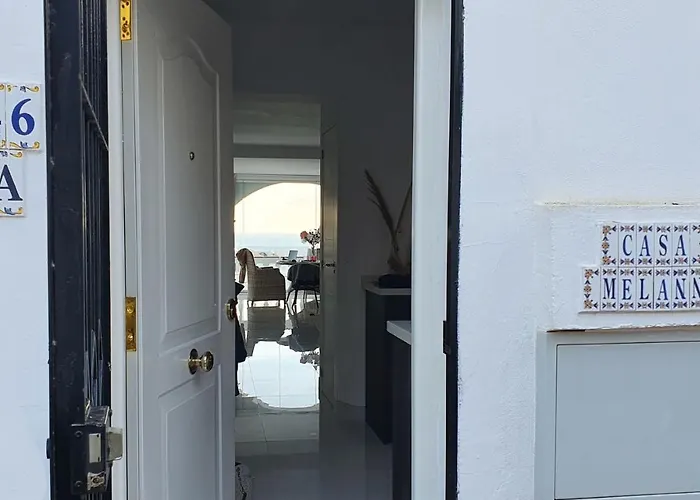 Feriehus Stilfullt Naera Pool Och Strand. Nerja