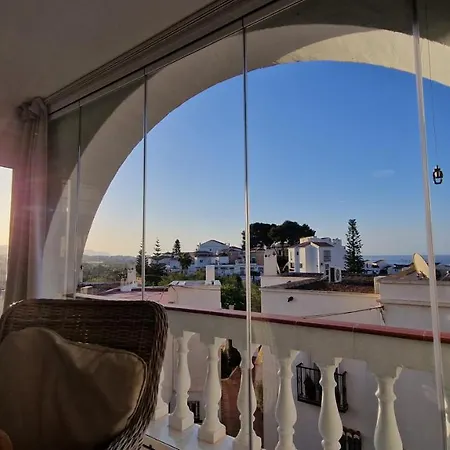 Semesterbostad Stilfullt Nära Pool Och Strand. Nerja